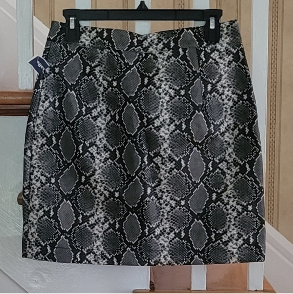 THREAD & SUPPLY Snake Skin Skirt Size Medium - Picture 3 of 9